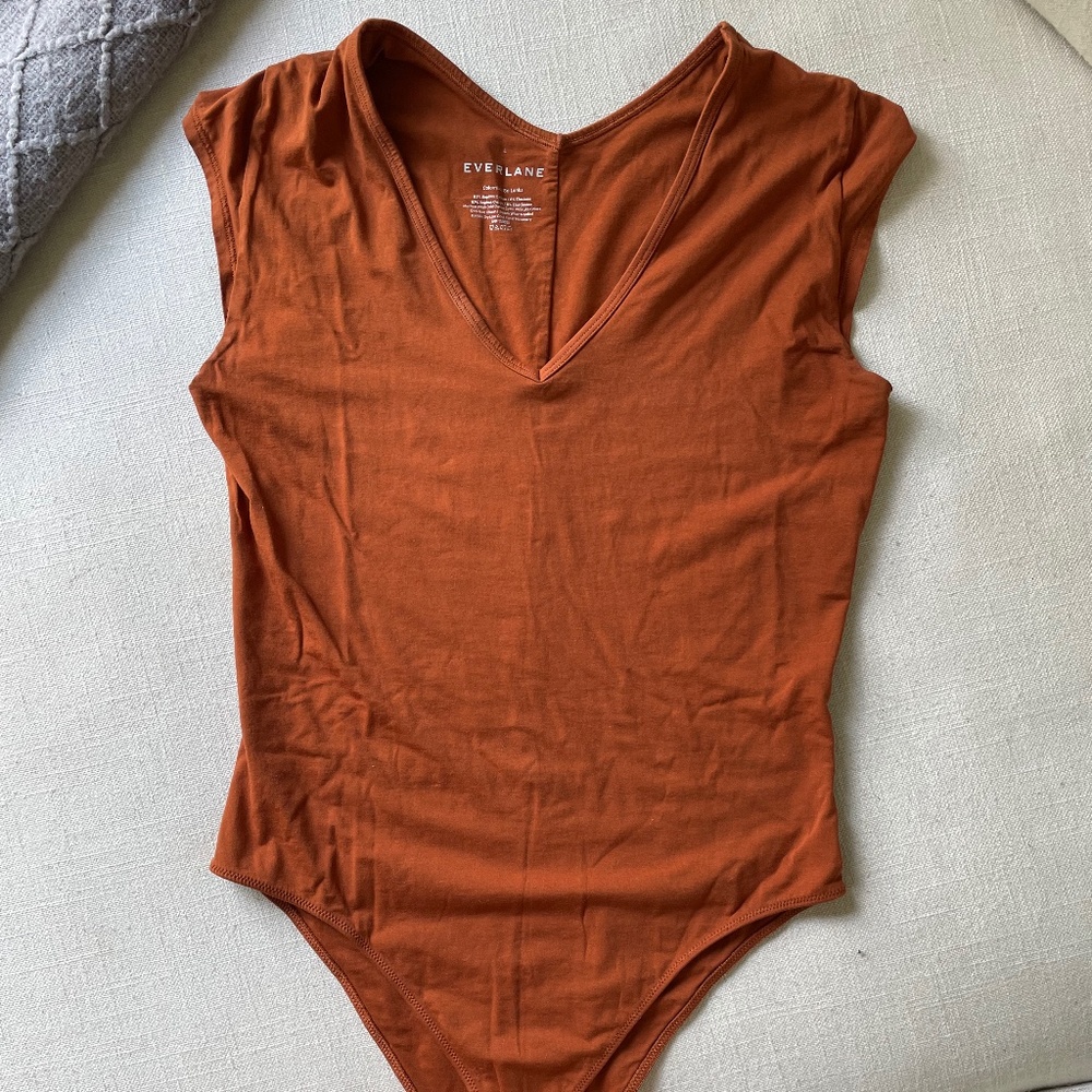 Everlane Cap Sleeve Bodysuit Terra Cota color Size L